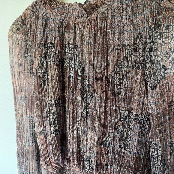 Printed long sleeve blouse - Picture 9 of 9